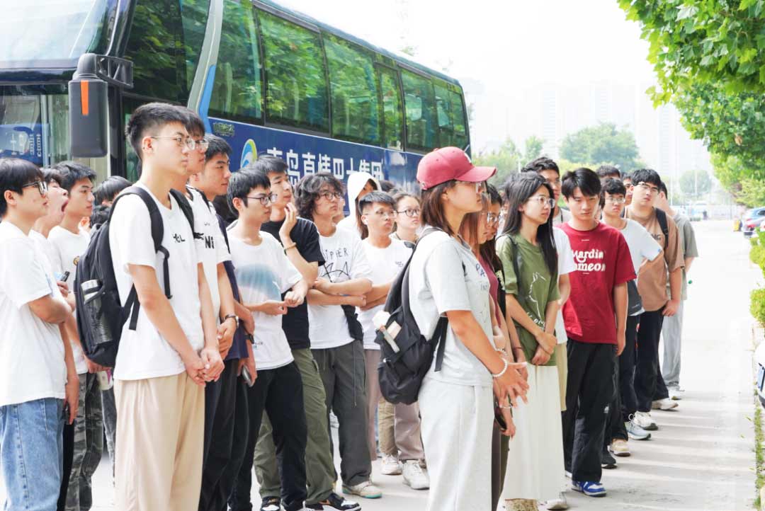 中國石油大學（華東）師生走進艾普智能，攜手共促產學研深度融合